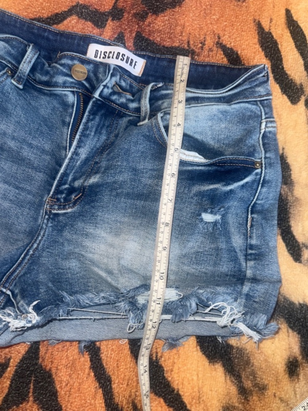 Disclosure Women's Distressed Blue Denim Jean Shorts - Picture 8 of 11
